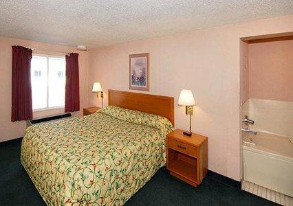 Knights Inn Elyria Quarto foto